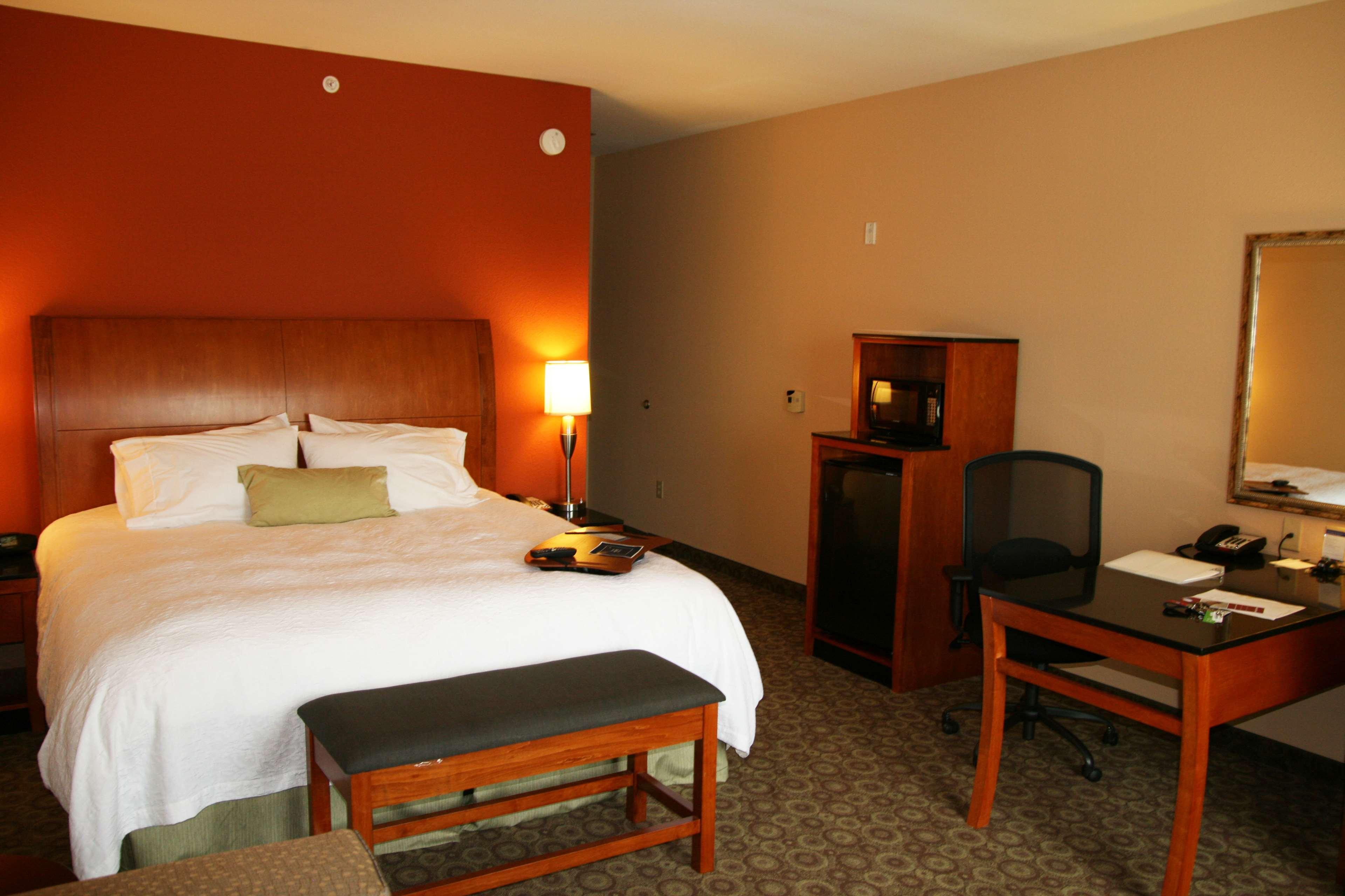 Hampton Inn & Suites Баффало Номер фото